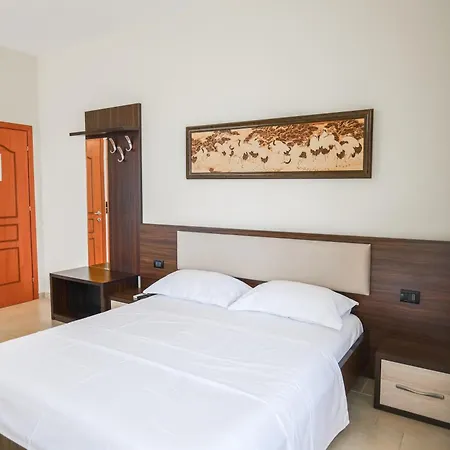 Hotel Alba
