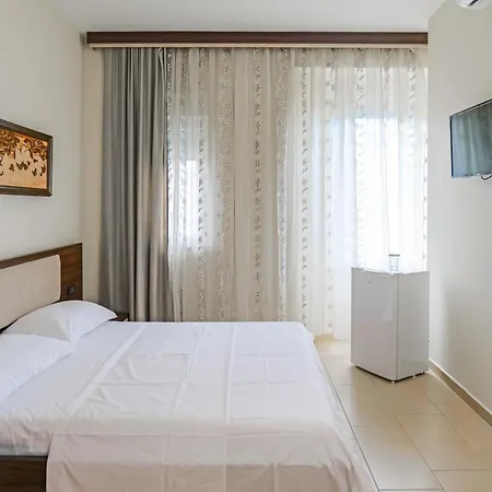 Alba Hotel 4*