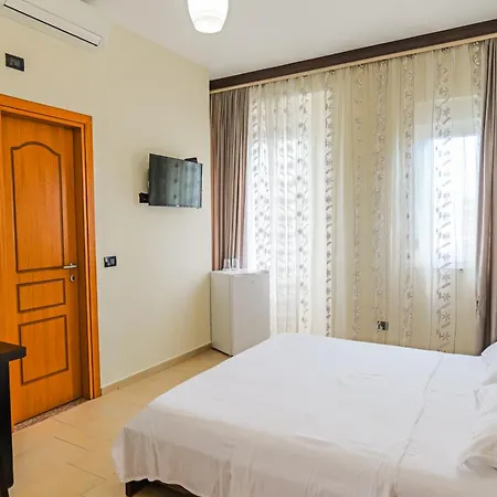Hotel Alba Shëngjin
