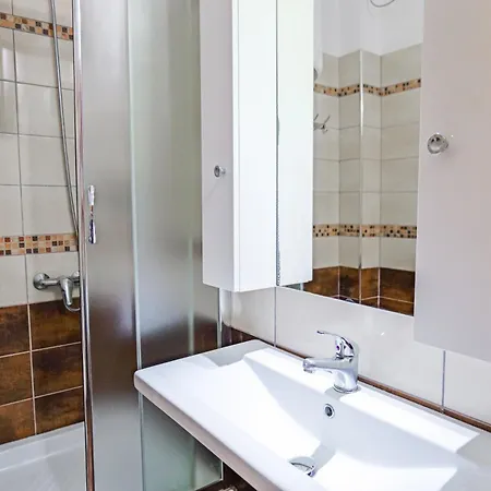 Alba Hotel 4*