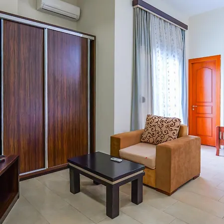 Hotel Alba