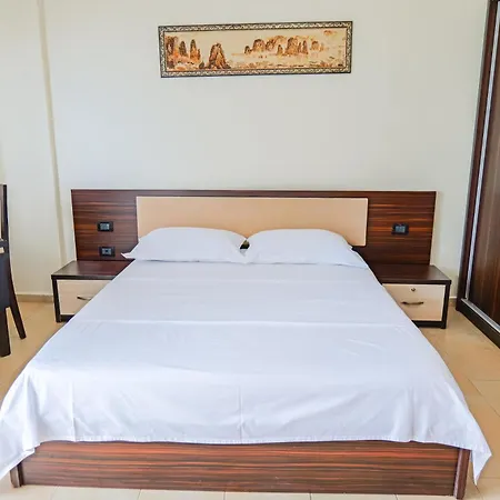 Alba Hotel 4*