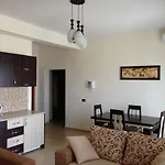 Alba 4*