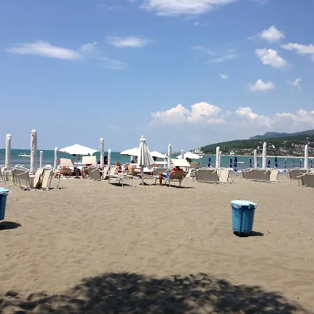 Hotel Alba