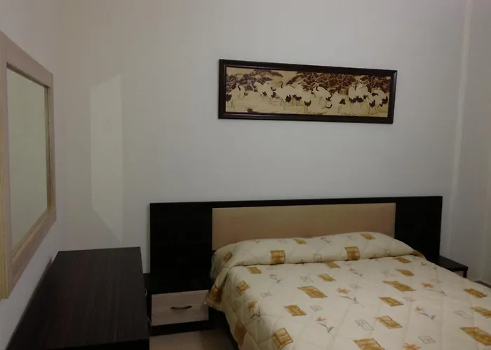 Alba فندق Shëngjin